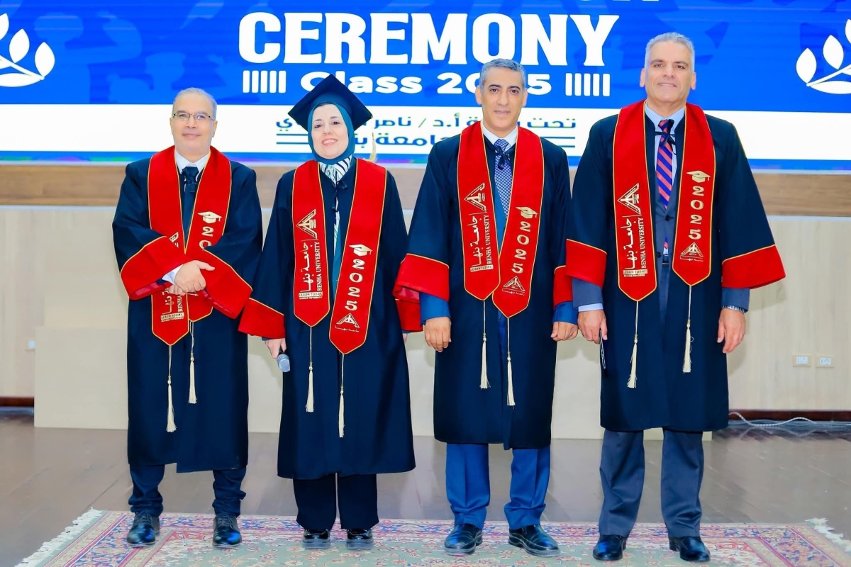 نائب رئيس جامعة بنها للدراسات العليا تشهد حفل تخريج دفعة جديدة من طلاب كلية التجارة